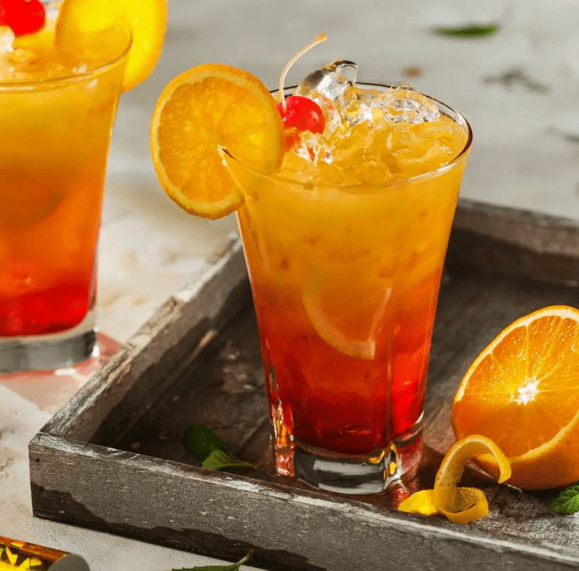 Tequila sunrise. Текила Санрайз коктейль. Гренадин для текилы Санрайз. Алкогольный коктейль текила Санрайз. Коктейли Лонг текила Санрайз.