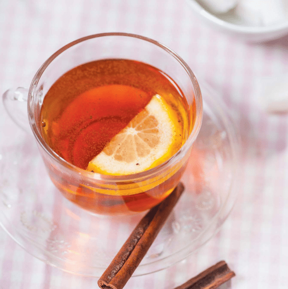 Согревающий чай с пряностями
